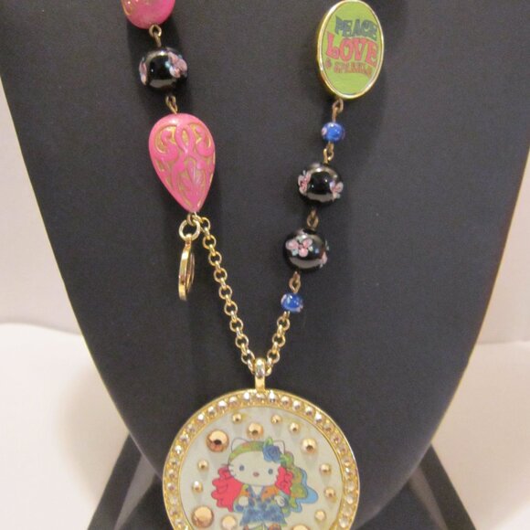 TARINA TARANTINO PEACE LOVE & SPARKLE HIPPIE HELLO KITTY MEDALLION NECKLACE~HTF - Picture 2 of 7